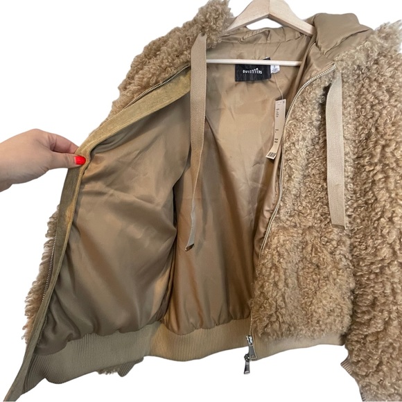 Urban Outfitters Casey Oversized Sherpa Fur Hooded Zip-Up Teddy Jacket size S - Picture 8 of 14